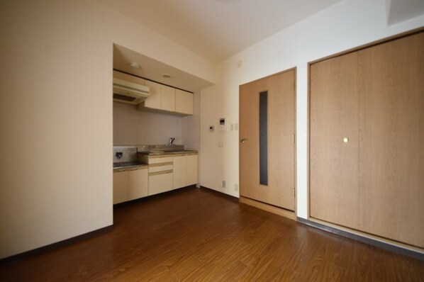 BI CASTLE NAKANOの物件内観写真